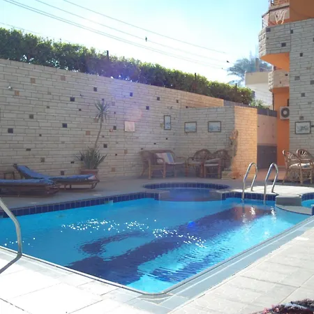 Al Gezera Apartments Luxor Exterior photo